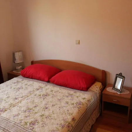 Daire Anita - Two Bedroom With Balcony And Sea View *